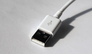Dlaczego gniazdko z USB to dobra inwestycja?